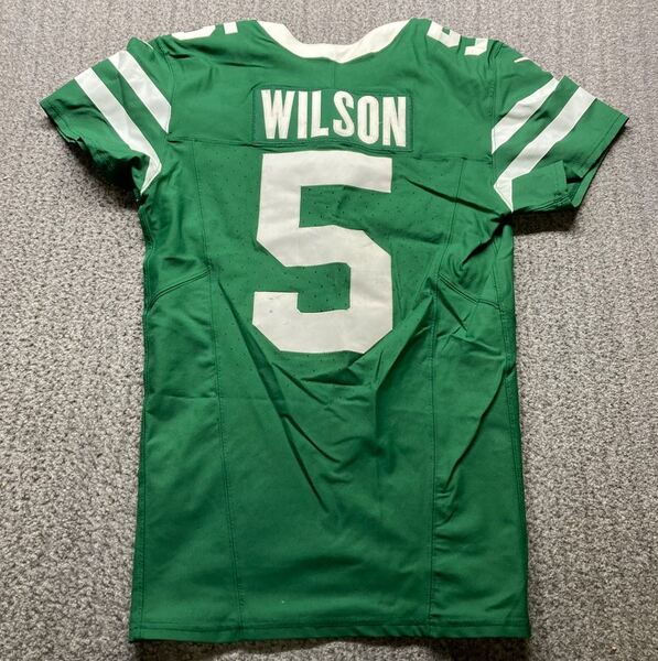 Crucial Catch - Jets Garrett Wilson Game Worn Jersey (9/29/2024) Size 38