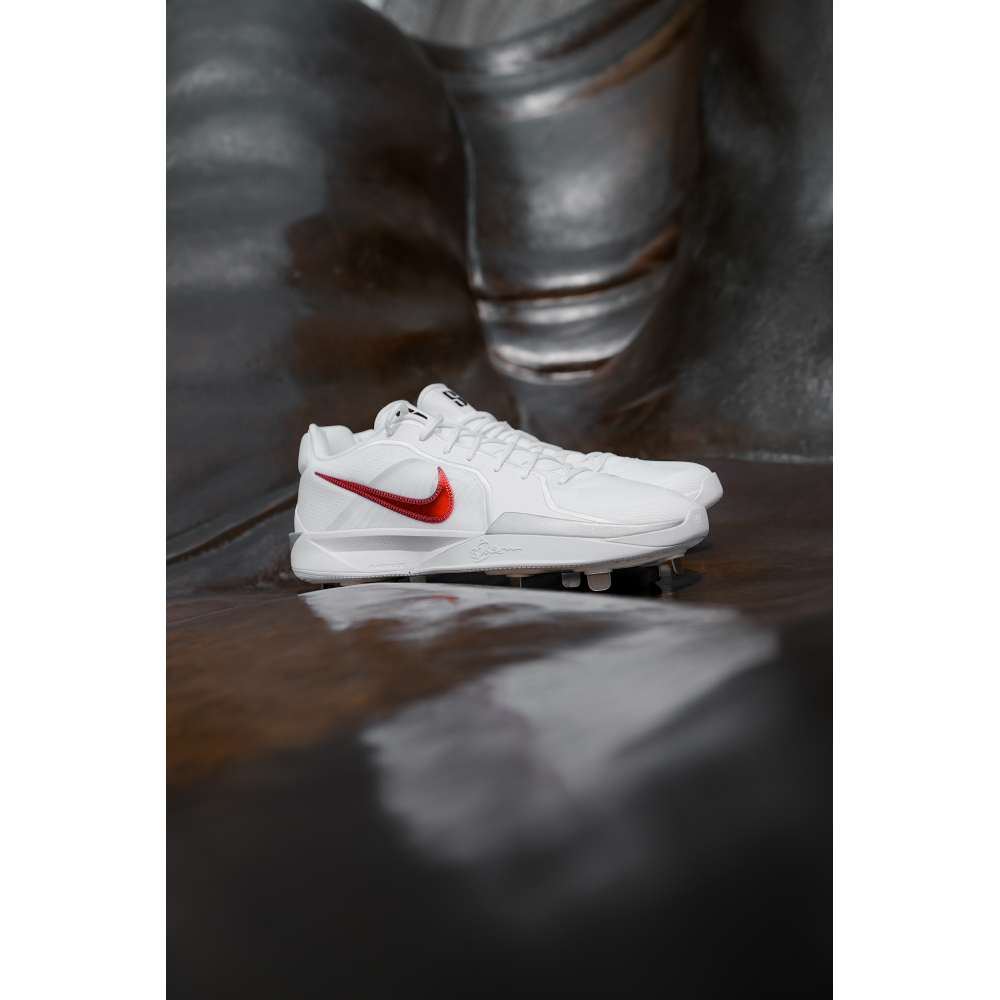 Nike Sabrina 2 