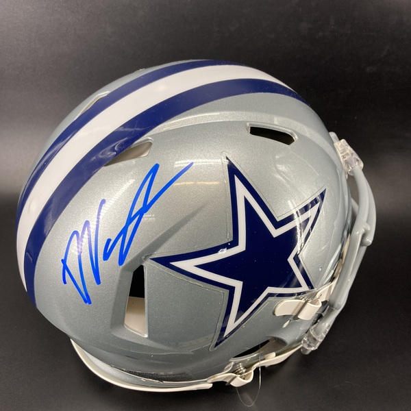 NFL - Cowboys Deuce Vaughn signed authentic helmet