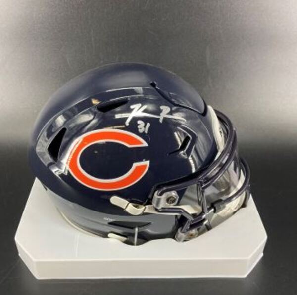 NFL - Bears Kevin Byard Signed Mid Size Helmet