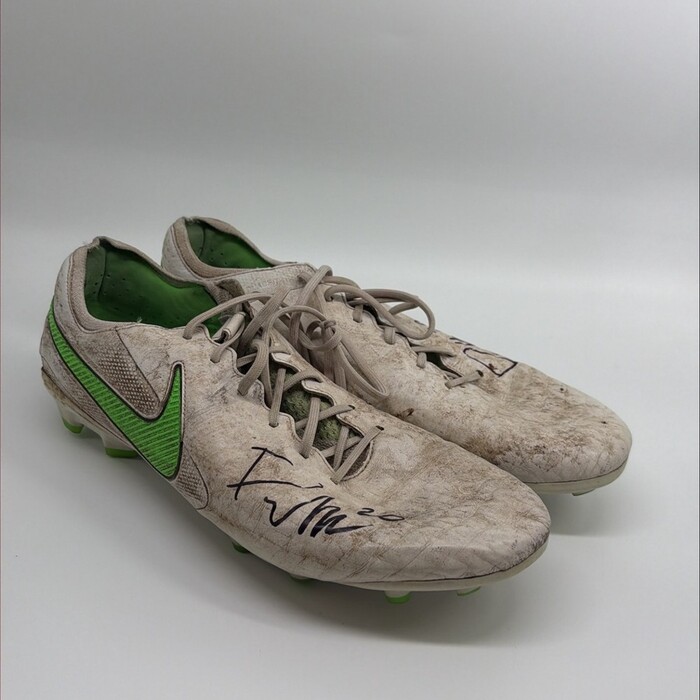 Photo of Peter Wright #20 Essendon 2021 Match-Worn Boots