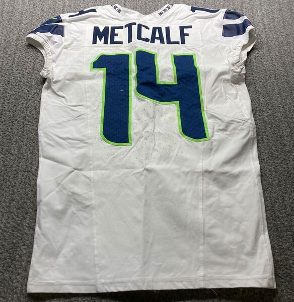 STS - Seahawks DK Metcalf Game Worn Jersey (12/08/2024) Size 42