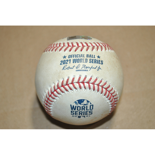 2021 World Series - Houston Astros vs. Atlanta Braves - Game 4 - Pitcher: Zack Greinke, Batter: Austin Riley (Single) - Bottom 4