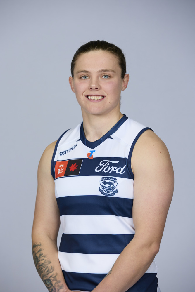 Chloe Scheer - #14 Signed Guernsey