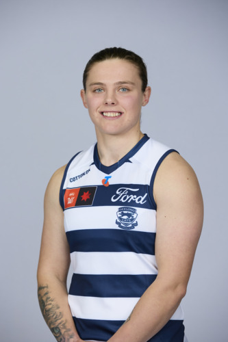 Photo of Chloe Scheer - #14 Signed Guernsey