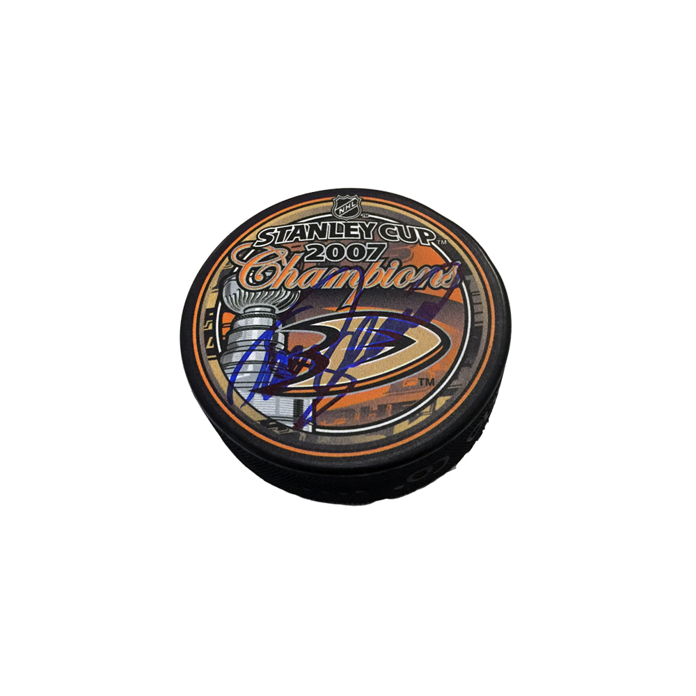 TEEMU SELANNE Signed 2007 Stanley Cup Champions Puck - Anaheim Ducks