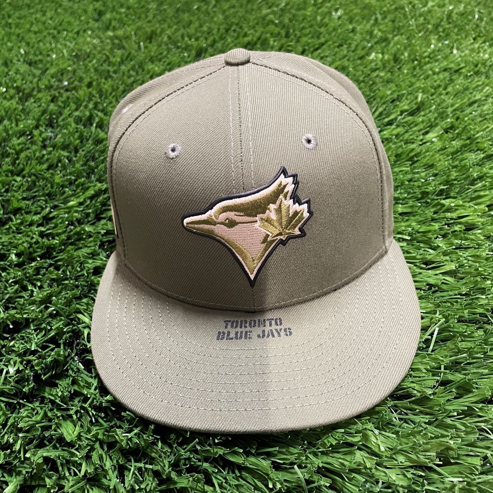 23 Jeff Hoffman Cap (Charity Auction). Size 7 1/4. (Authenticated 