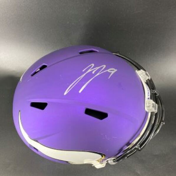 NFL - Vikings JJ McCarthy Signed Replica Speed Helmet