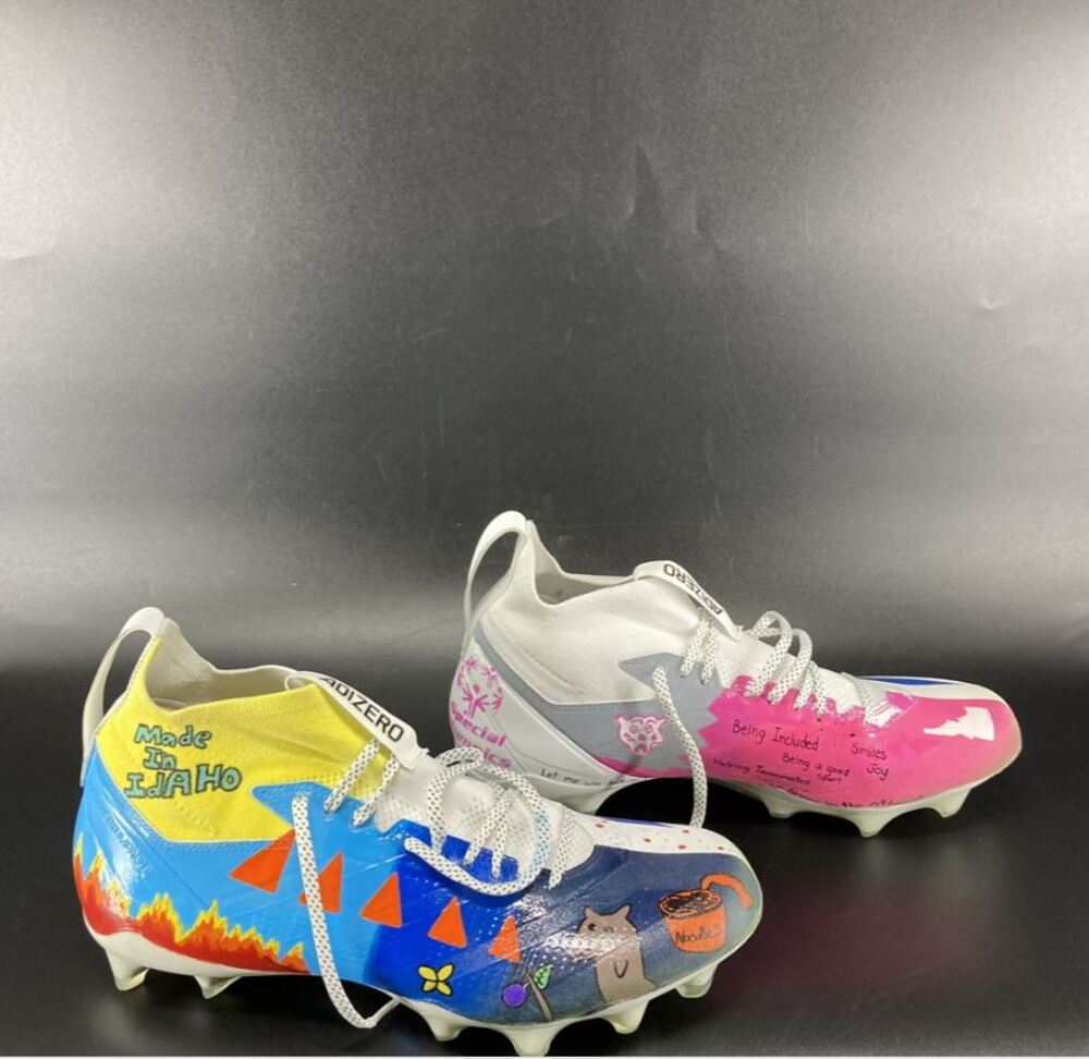 MCMC - Bears Colston Loveland Custom Cleats 2025 Season Size 13