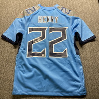 NFL - Titans Derrick Henry Signed Replica Jersey