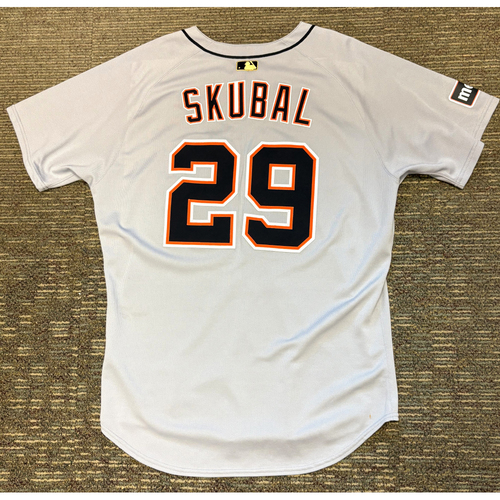 Official MLB Auctions: Authenticated Memorabilia | MLB Auctions
