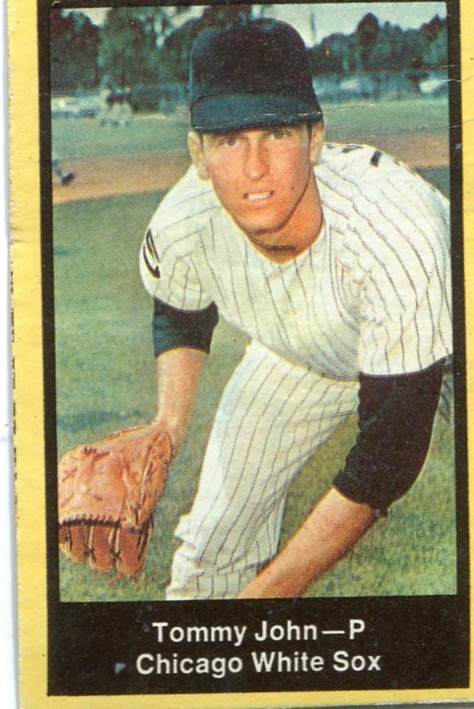 1969 Nabisco Team Flakes #11 Tommy John S3