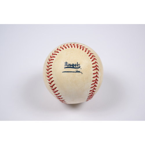 Game-Used or Autographed All auctions | Seattle Mariners Auctions