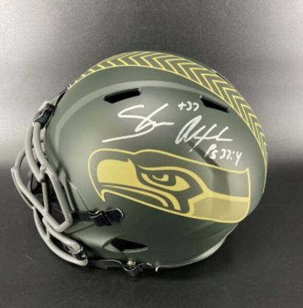 NFL - Seahawks Shaun Alexander Signed Replica STS Helmet