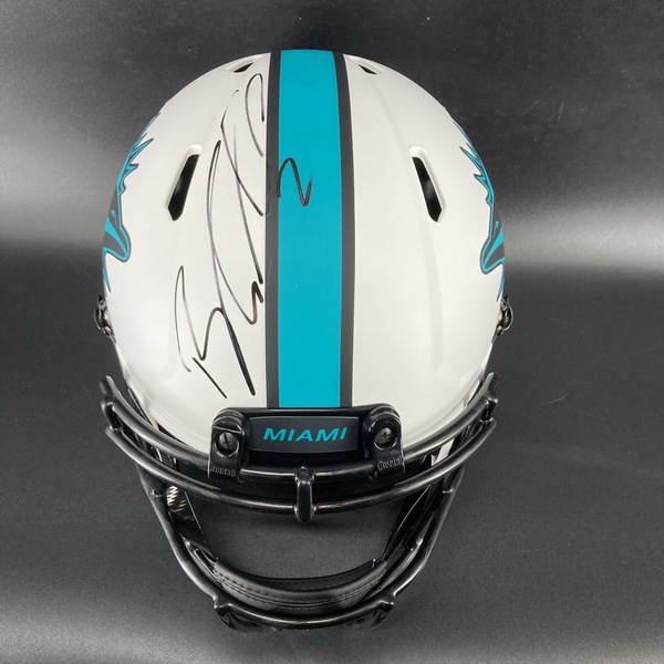 NFL - Dolphins Bradley Chubb Signed Authentic Lunar Eclipse Speed Helmet