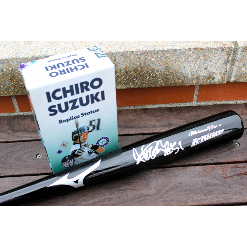 Ichiro Suzuki Autographed Bat & Replica Statue | Seattle Mariners