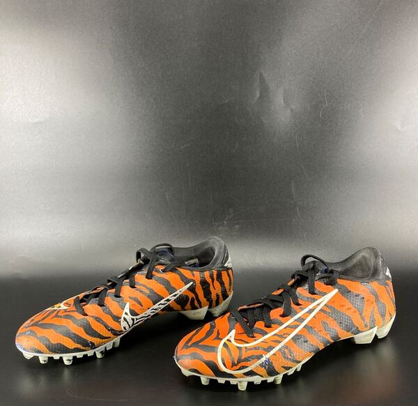 MCMC - Raiders Jack Bech Game Worn Custom Cleats 2025 Season Size 12 Pro...