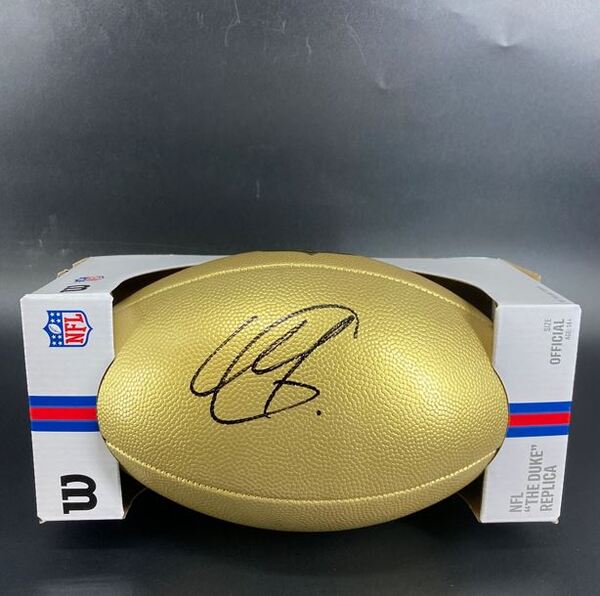 NFL - Packers Mathew Golden Signed Gold Composite Football