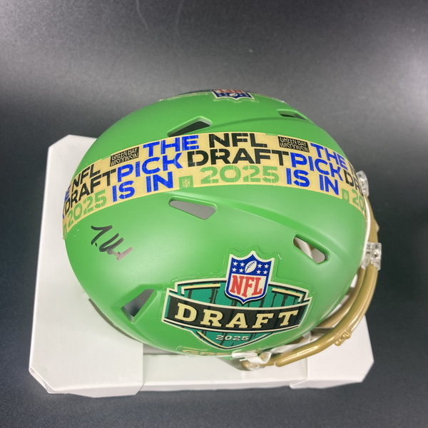 NFL - Jaguars Travis Hunter Signed NFL Draft Mini Helmet