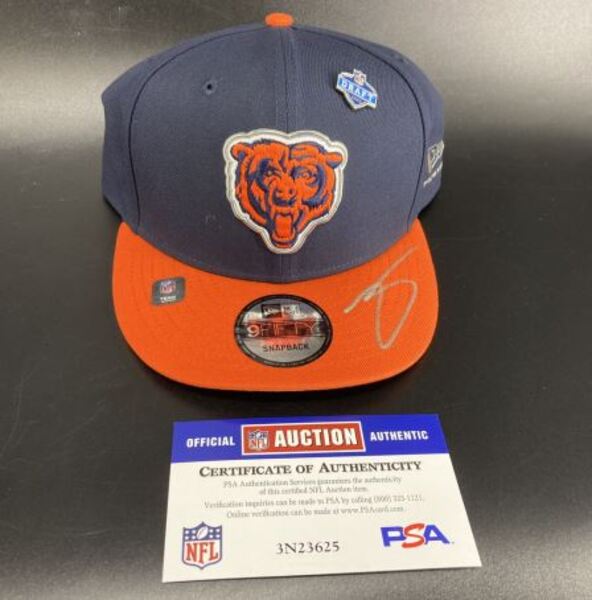 NFL - Bears Zavion Thomas Signed Hat With 2026 Draft Pin
