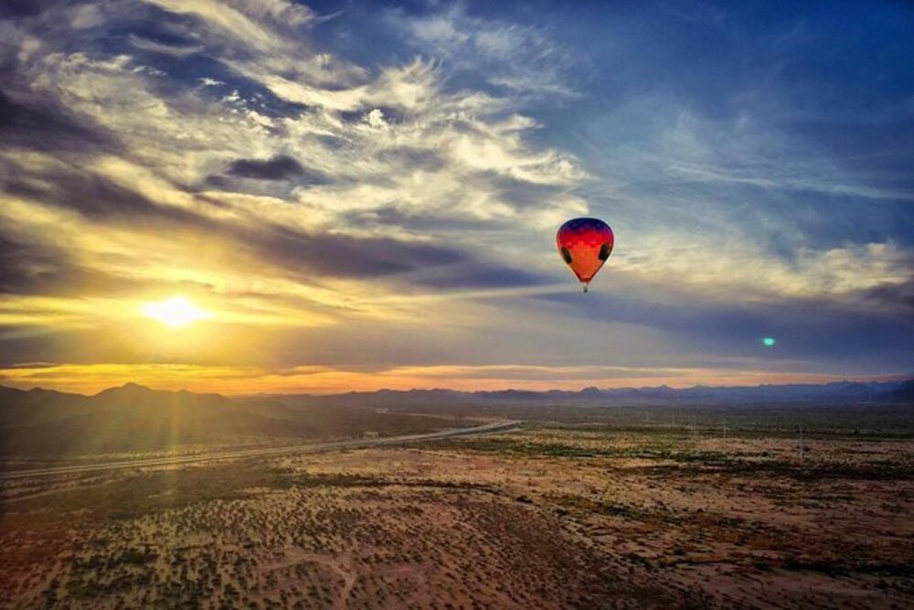 Phoenix morning hot air balloon ride with bubbly & breakfast
