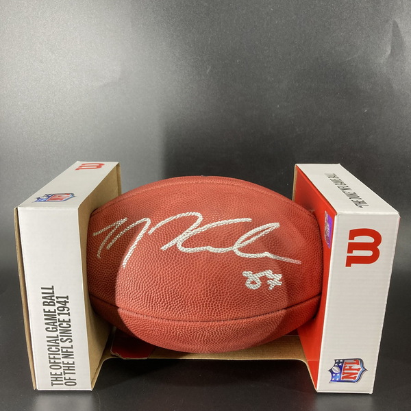 NFL - Vikings TJ Hockenson Signed Authentic Football