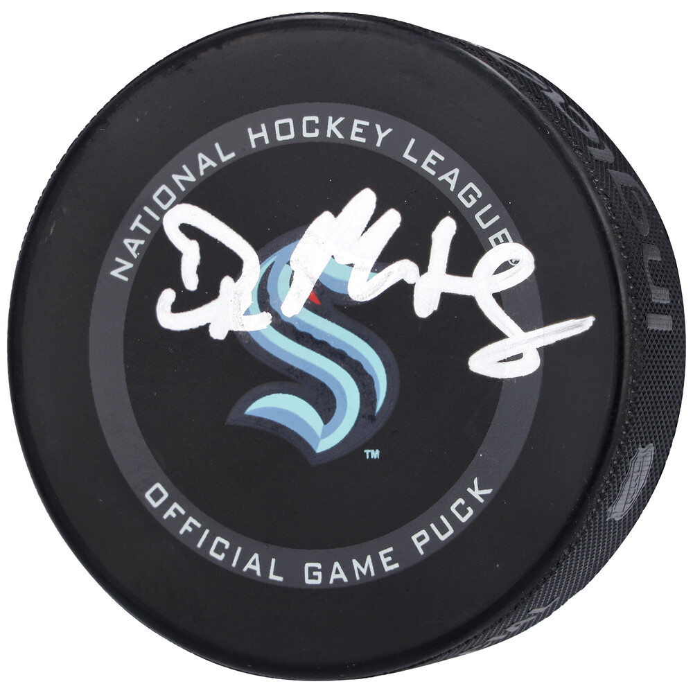 D.K. Metcalf Seattle Seahawks Autographed Seattle Kraken Official Game Puck- NHL Auctions Exclusive