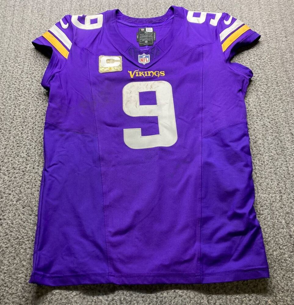 STS - Vikings JJ McCarthy Game Worn Jersey (11/09/2025) Size 42