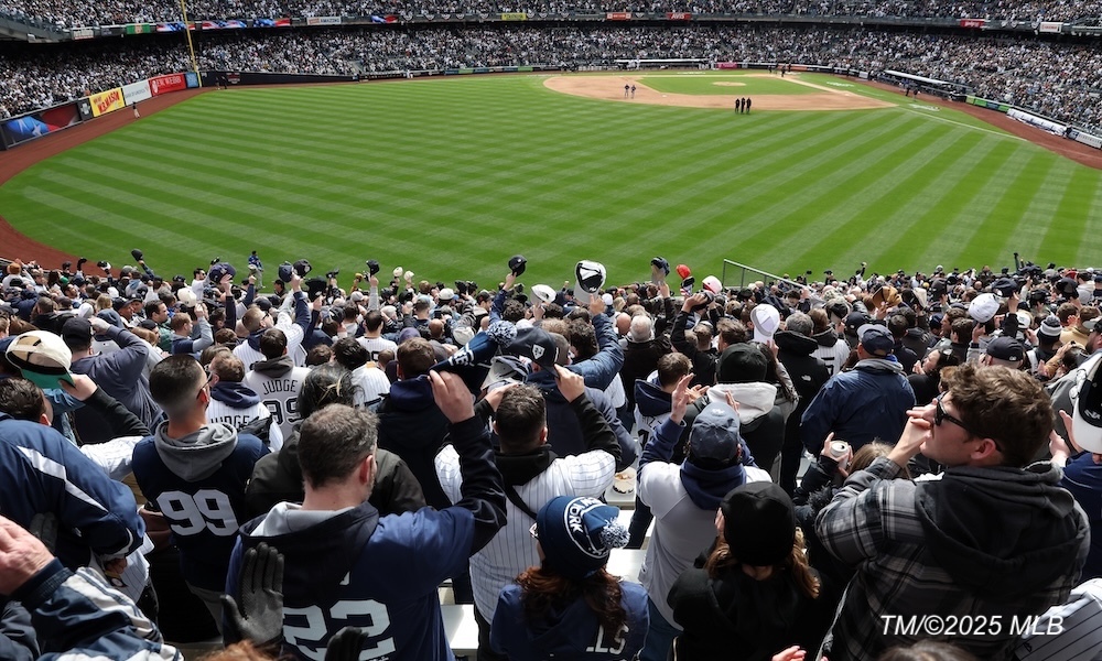 Catch Suite Access & Watch The New York Yankees Take On Boston At Yankee Stadium (Access For 4)