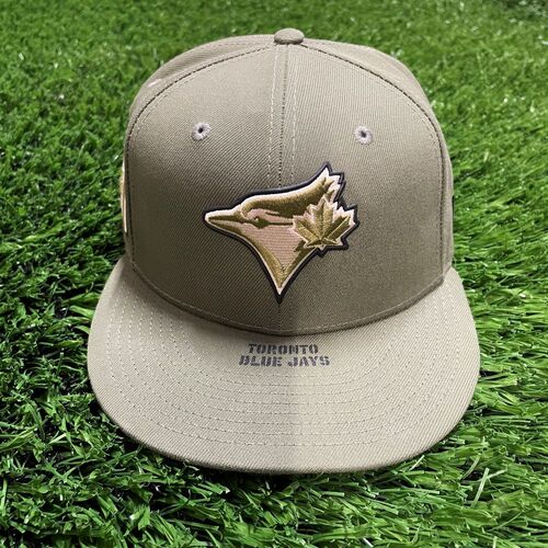Game-Used or Autographed All auctions | Toronto Blue Jays Auctions