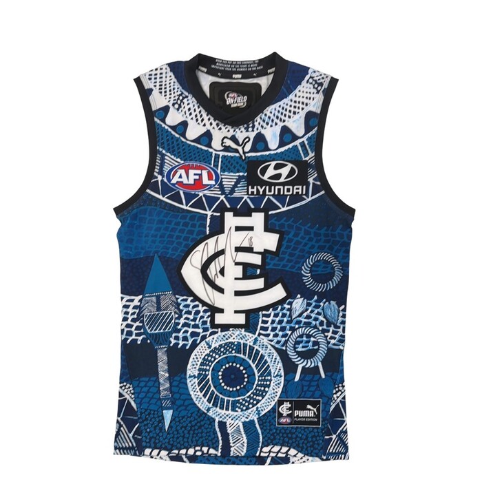 Photo of Sam Walsh #18 Carlton 2023 Indigenous Guernsey 