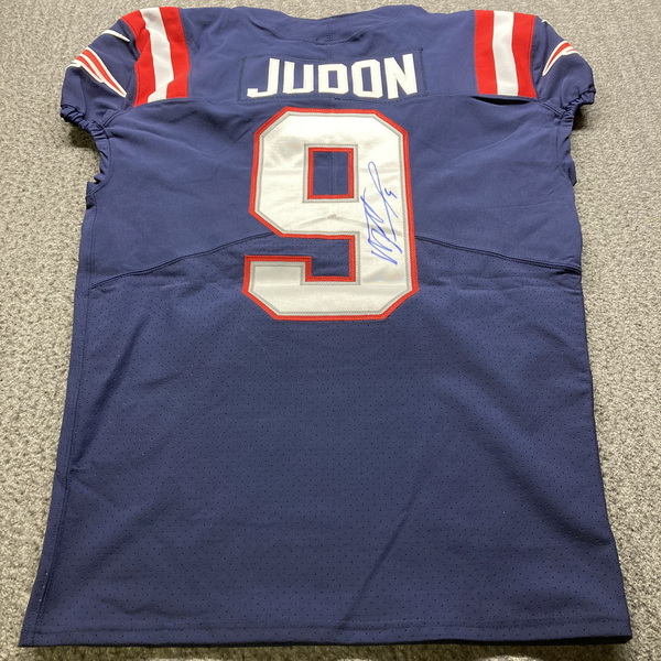 NFL - Patriots Matthew Judon Signed Authentic Jersey Size 44
