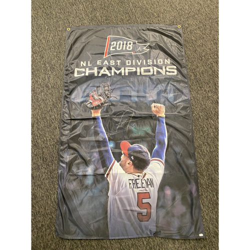 Freddie Freeman MLB Authenticated Autographed Flag