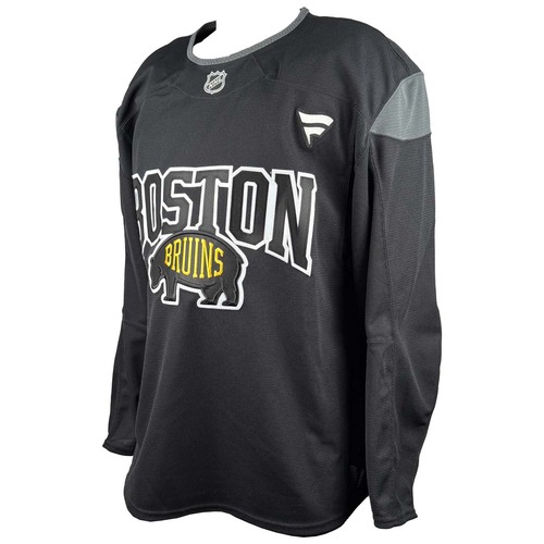Photo of Team-Issued 2026 Stadium Series Player Worn Pracice Jersey - Nikita Zadorov