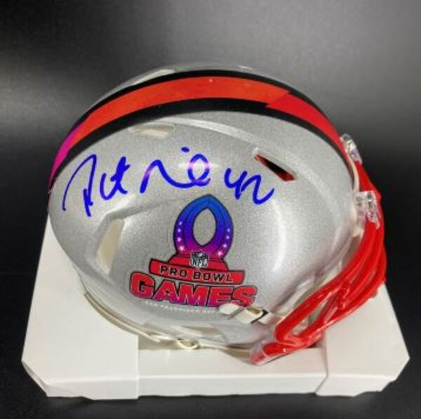 NFL - Ravens Patrick Ricard Signed Pro Bowl Games Mini Helmet
