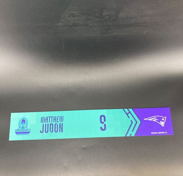 NFL - Patriots Matthew Judon Special Edition 2022 Pro Bowl Nameplate 3 of 3