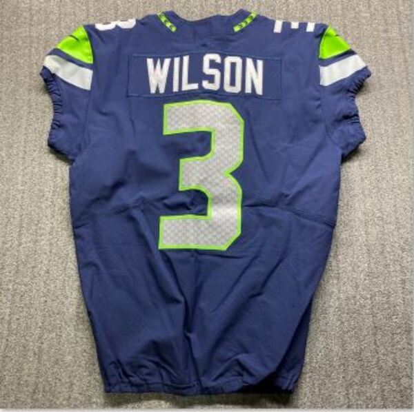 Crucial Catch - Seahawks Russell Wilson Game Issued Jersey (10/31/21) Si...