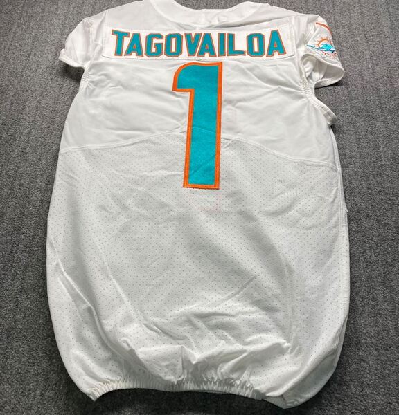 STS - Dolphins Tua Tagovailoa Game Worn Jersey (11/8/20) - Rookie Season...