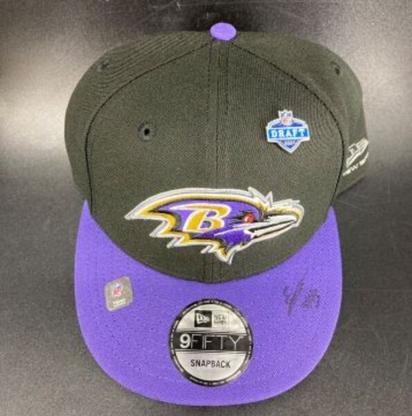NFL - Ravens Elijah Sarratt Signed Hat With 2026 Draft Pin