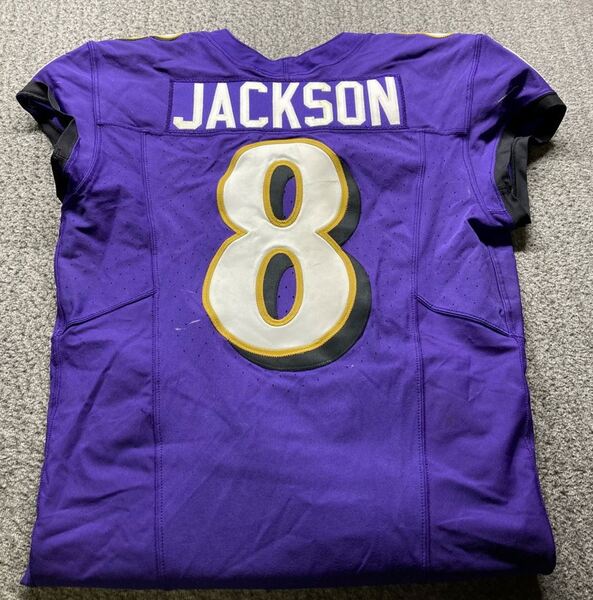 Crucial Catch - Ravens Lamar Jackson Game Worn Jersey (10/22/23) Size 42