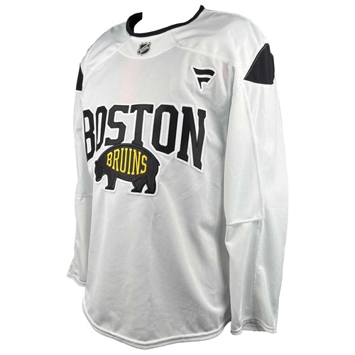 Photo of Team-Issued 2026 Stadium Series Player Worn Pracice Jersey - Fraser Minten