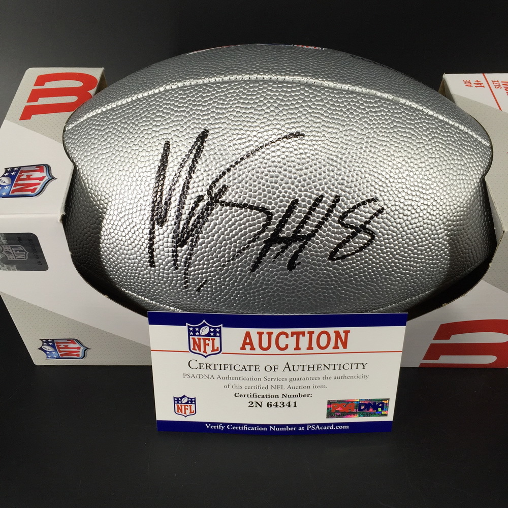 NFL Auction NFL Patriots Matthew Slater Signed Silver 100 Seasons