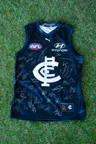 Photo of 2026 Team Signed Home Guernsey