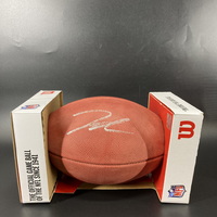 NFL - Lions Jahmyr Gibbs signed authentic football - light signature