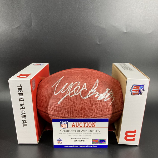 NFL - Cowboys Tyler Smith Signed Authentic Football