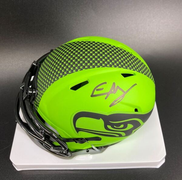 NFL - Seahawks Elijah Arroyo Signed Rave Mini Helmet