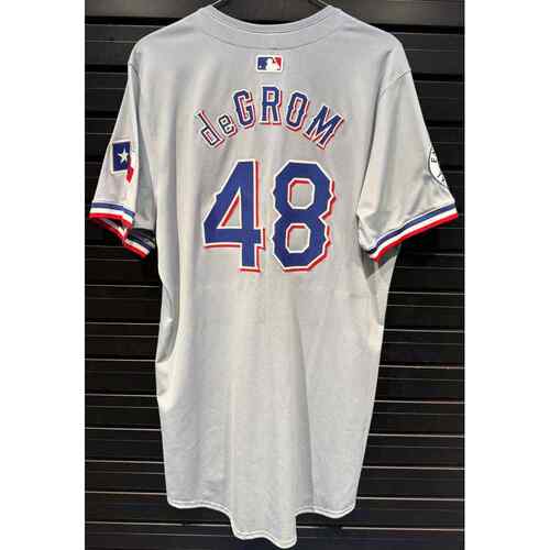 Game-Used or Autographed All auctions | Texas Rangers Auctions