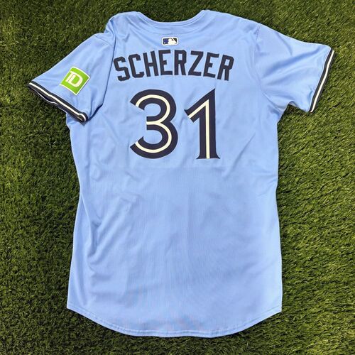 Game-Used or Autographed Yes | Toronto Blue Jays Auctions