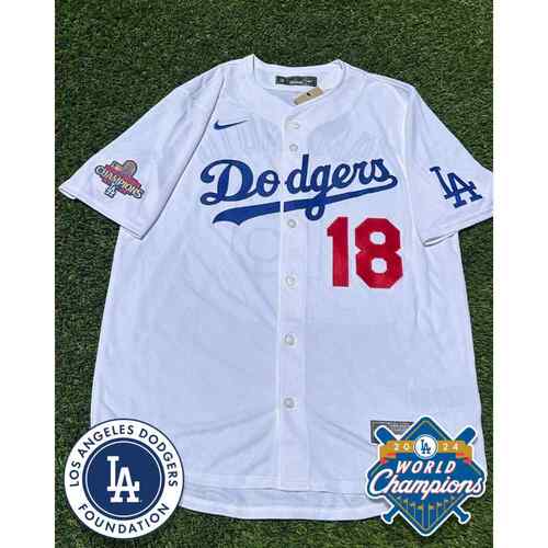 2025 Yoshinobu Yamamoto Autographed and MLB Authenticated
