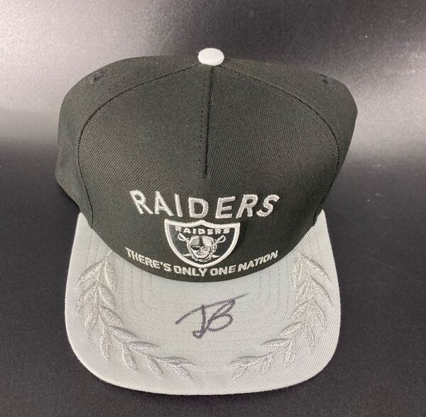 NFL - Raiders Jack Bech Signed Hat